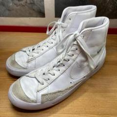 NIKE WMNS BLAZER MID 77 SE WHITE