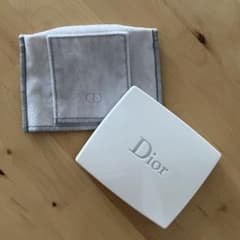 Dior スノーブラッシュ＆ブルームパウダー001 フェイスパウダーチーク