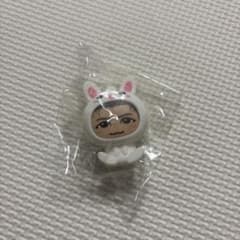FANTASTICS 着ぐるみキーホルダー 2023 うさぎ ウサギ 瀬口黎弥 - メルカリ