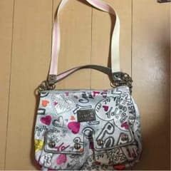 コーチの鞄のサムネイル