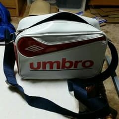 umbroカバンのサムネイル