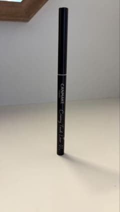 CANMAKE Creamy Touch Liner 01のサムネイル