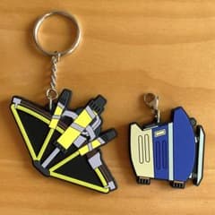 スプラトゥーン3 ラバーキーホルダー ストラップ 2種 - メルカリ