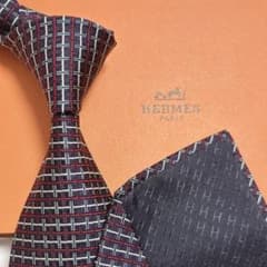⭐️SALE⭐エルメス　ネクタイ　赤系　H柄　ファソネH　総柄 シルク100% 楽天市場】新品エルメス・HERMES ネクタイ H柄 シルク100％ 黒 赤