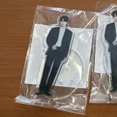 【1個】TXT スビン ガチャガチャ アクスタのサムネイル
