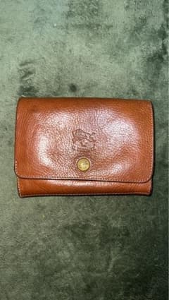 ILBISONTE 二つ折り財布のサムネイル