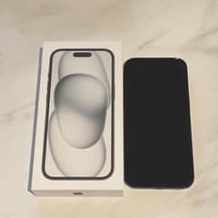iPhone15 128GBブラックSIMフリーのサムネイル