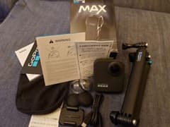 【土日限定値下げ】GoPro MAX(国内正規販売店で購入) と 3wayのサムネイル