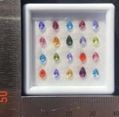 宝石ルースセット（ケース付き）ペアシェイプカットルースのサムネイル
