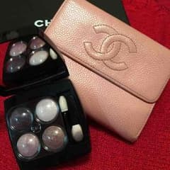 ✨CHANEL✨セット✨財布✨アイシャドウ✨のサムネイル