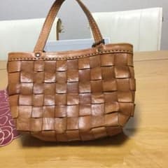 ロビタバックのサムネイル