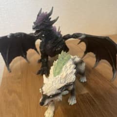 モンスターフィギュア 2体セット ドラゴン 狼　シュライヒのサムネイル