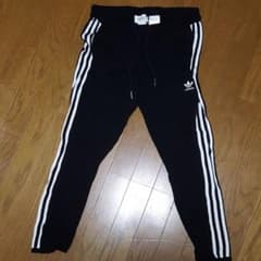 adidas originals トラックパンツ のサムネイル