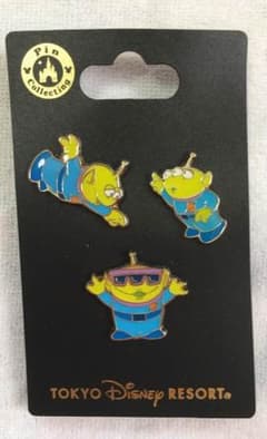 ディズニー リトルグリーンメン ピンバッチ３個のサムネイル