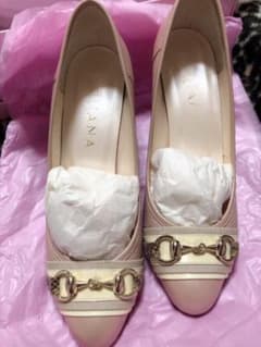 riorin様専用【値下げ】DIANAパンプスのサムネイル