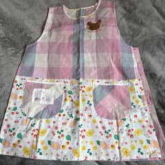 エプロン 保育士 くまのがっこうのサムネイル
