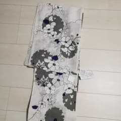 jj様専用　浴衣　花柄のサムネイル