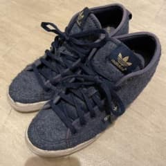値下げ　adidas アディダス スニーカーのサムネイル