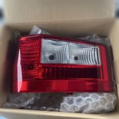 コースター リエッセSKG-XZB60 左テールランプ 81561-36380 - メルカリ