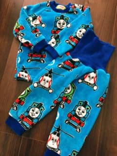 トーマス モコモコパジャマ90㎝のサムネイル