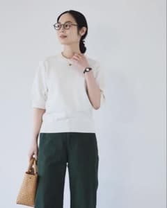 「気軽に、品よく」半袖ベーシックニット/オフホワイトのサムネイル