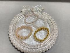 ハンドメイド ビーズリング 4点セットのサムネイル