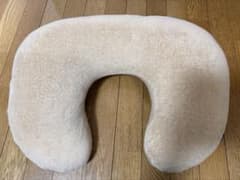 dacco（ダッコ）授乳用クッション（ベージュ・ふつう）100のサムネイル