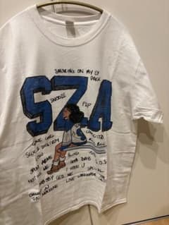 海外限定のSZA Tシャツのサムネイル