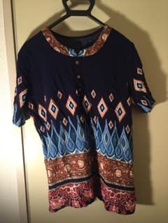 柄シャツのサムネイル