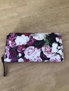 長財布花柄ケイトスペードのサムネイル