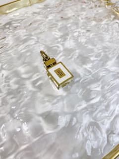 GOLDEN 展示会 香水 ネックレス BTS ジョングク GOLDEN ソウル展示会 香水＋ネックレス＋キーリング