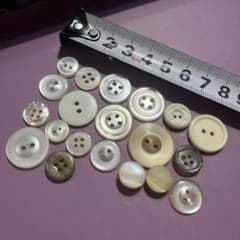 ボタン アソート まとめ売り ホワイト パール調 シェル 手芸 リメイクのサムネイル