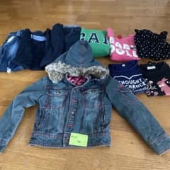 まとめ売り‼️ 女の子冬用　サイズ130  10点‼️GAP ベビードールのサムネイル