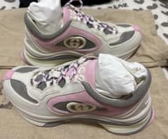 GUCCI ピンク グレー スニーカー 35.5サイズ - メルカリ