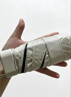 折りたたみ傘 アイボリー 晴雨兼用 コンパクト 軽量のサムネイル