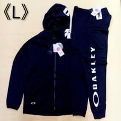 [新品] OAKLEY オークリー 上下セット パーカー ジョガーパンツ XL 新品] OAKLEY オークリー 上下セット パーカー ジョガーパンツ 黒 L