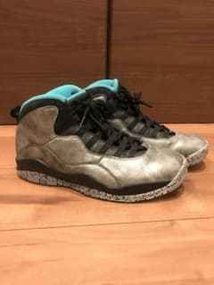 NIKE ジョーダンのサムネイル