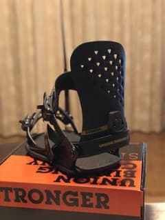 【極美品】18-19 union strata ユニオン ストラータ Mサイズのサムネイル