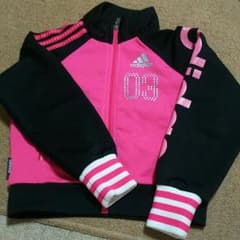 adidasジャージのサムネイル