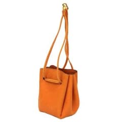 HERMES オレンジ レザーポーチ ヴェスパポーチ aq12762 - メルカリ