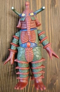 ヒッポリト星人　ソフビのサムネイル