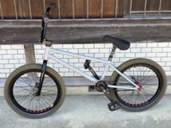 BMX 自転車 ストリートBMX FIT BEN LEWIS 20インチ BMX 自転車 ストリートBMX FIT BEN LEWIS 20.5インチ - メルカリ