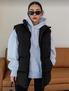 最終値下げ‼︎ shein ダウンベスト　黒　ダウン　ベストのサムネイル