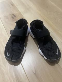 NIKE エアリフト　22センチ　ナイキのサムネイル