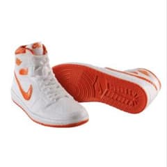 NIKE Air Jordan 1 High 85 ミニチュアのサムネイル