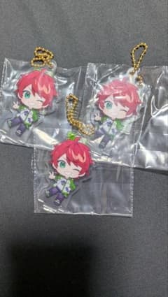カラフルピーチ　アクスタグミ　じゃぱぱさんのサムネイル