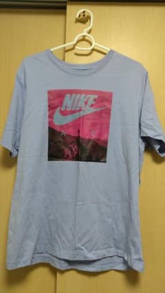 ナイキ　Tシャツ　フォト　プリントのサムネイル