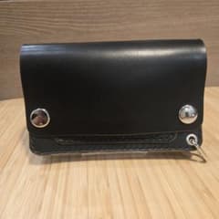 MARYAMホースバットミドルトラッカーウォレット3層 ニッケル - メルカリ