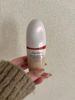 SHISEIDO REVITALESSENCE SKIN GLOWのサムネイル