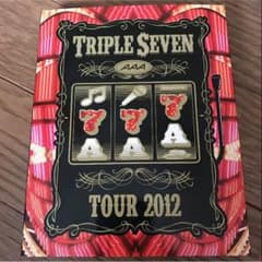 【初回限定】AAA TOUR 2012 TRIPLE SEVEN ブルーレイ版のサムネイル